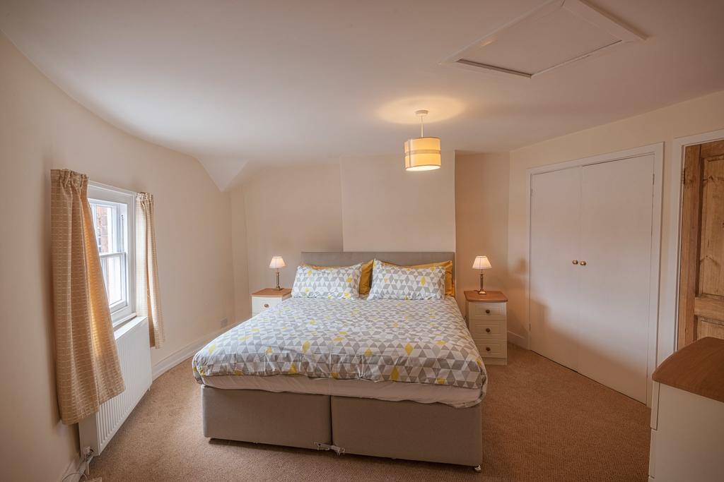 Town Centre Apartment Perfect Location With On-Street Parking Stratford-upon-Avon Eksteriør billede