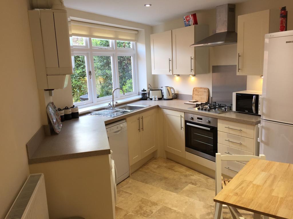 Town Centre Apartment Perfect Location With On-Street Parking Stratford-upon-Avon Eksteriør billede